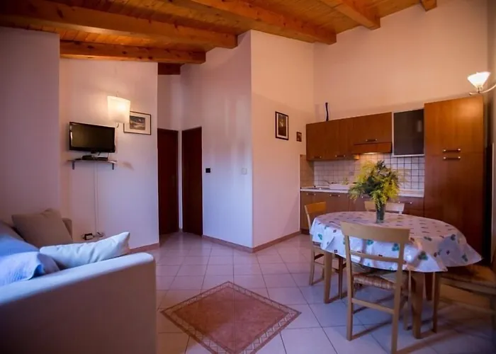 Διαμέρισμα Mara *