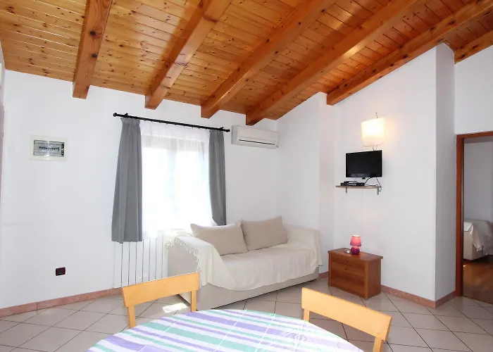 Mara Apartament *