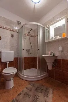 Mara Apartment