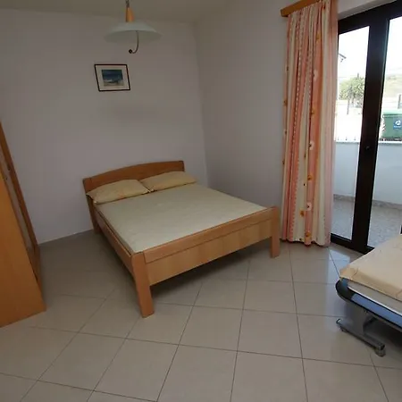 Mara Apartment
