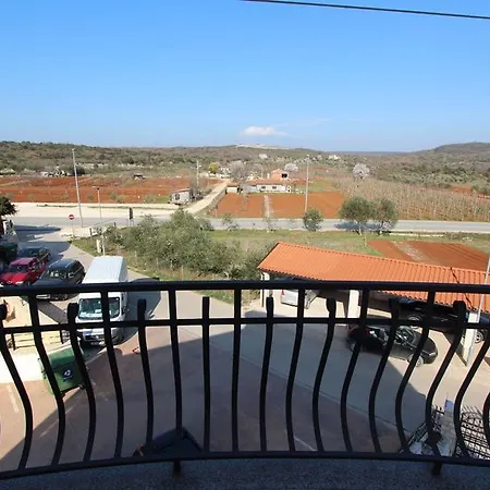 Apartment Mara