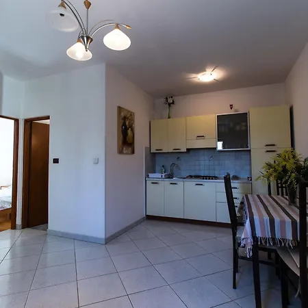 Apartment Mara