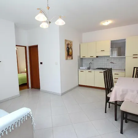 Mara Apartment