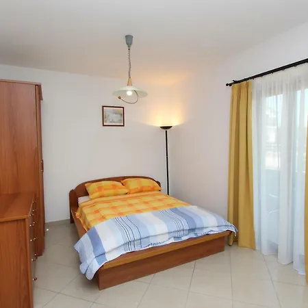 Mara Apartment