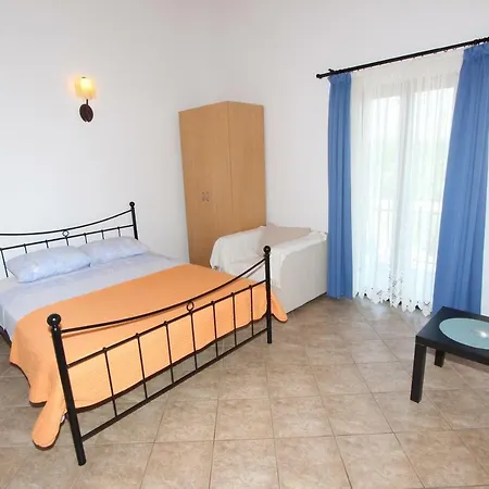 Apartment Mara *