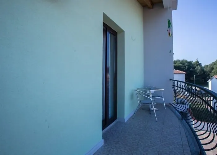 아파트 Mara 로비니