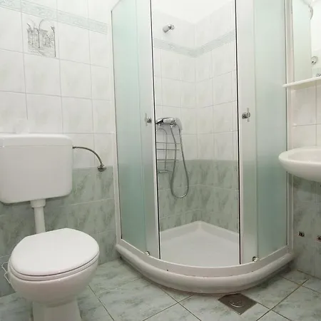 Mara Ровинь